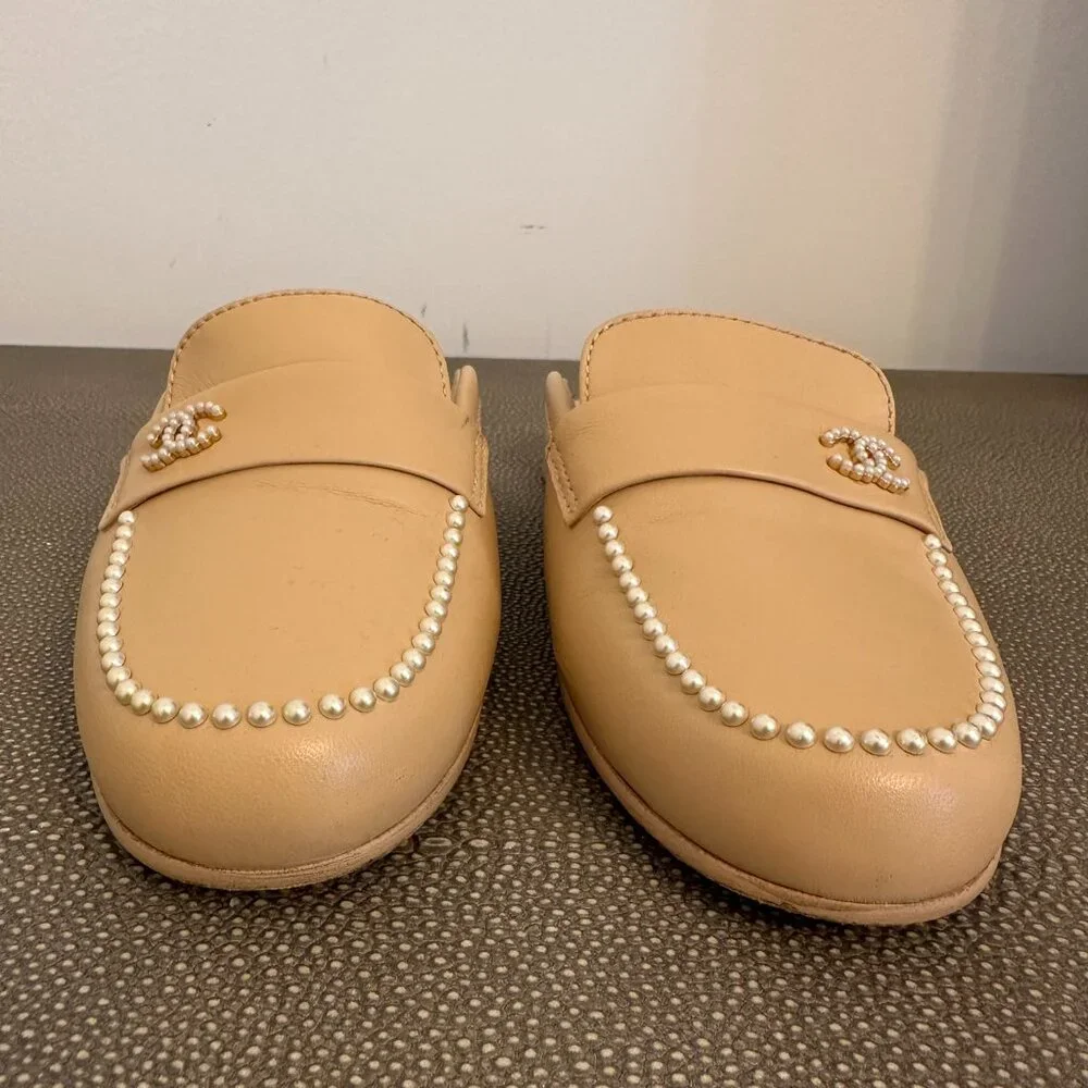 Chanel Mules - Picture 2 of 5